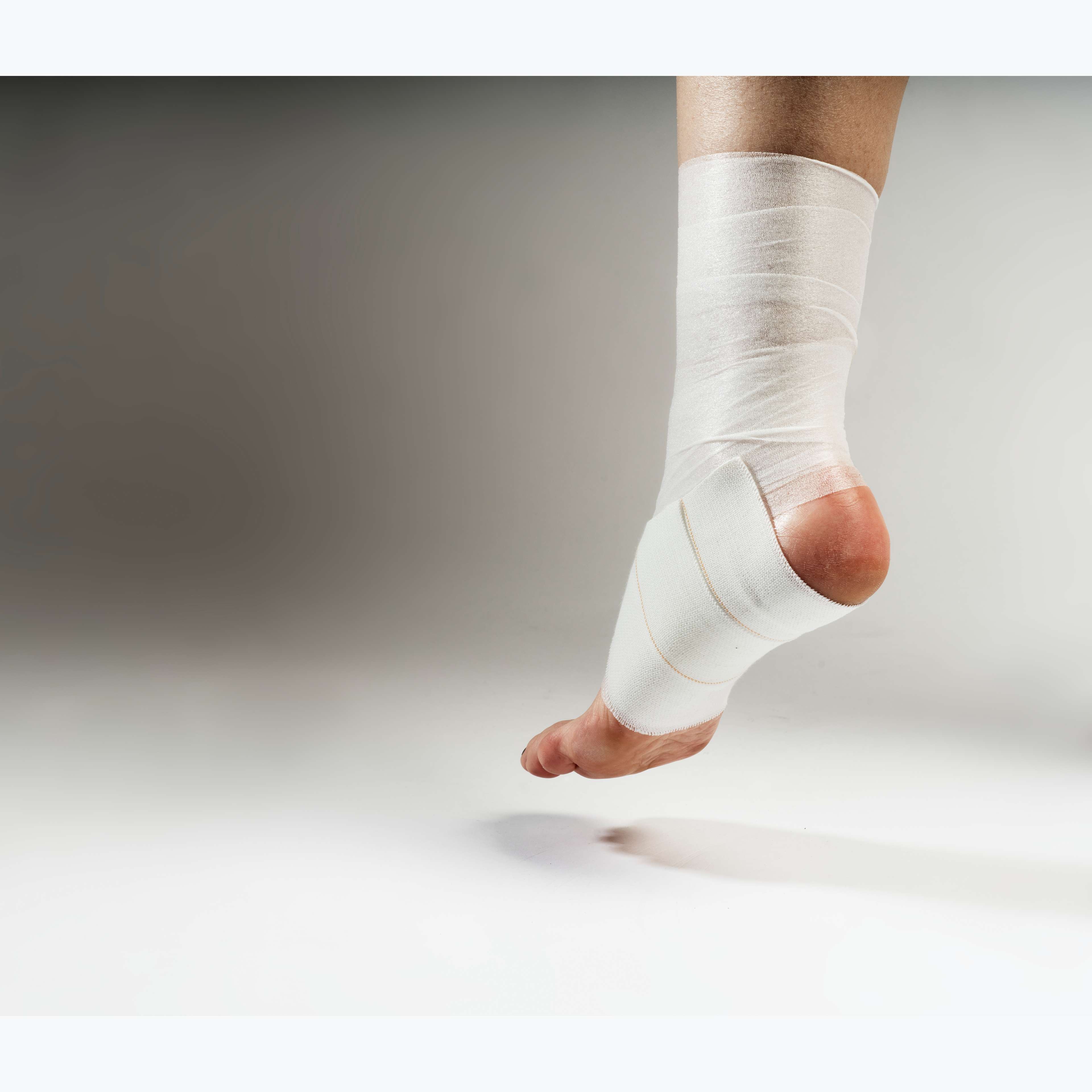 7cm x 20m Pre Wrap 12-pack bandage