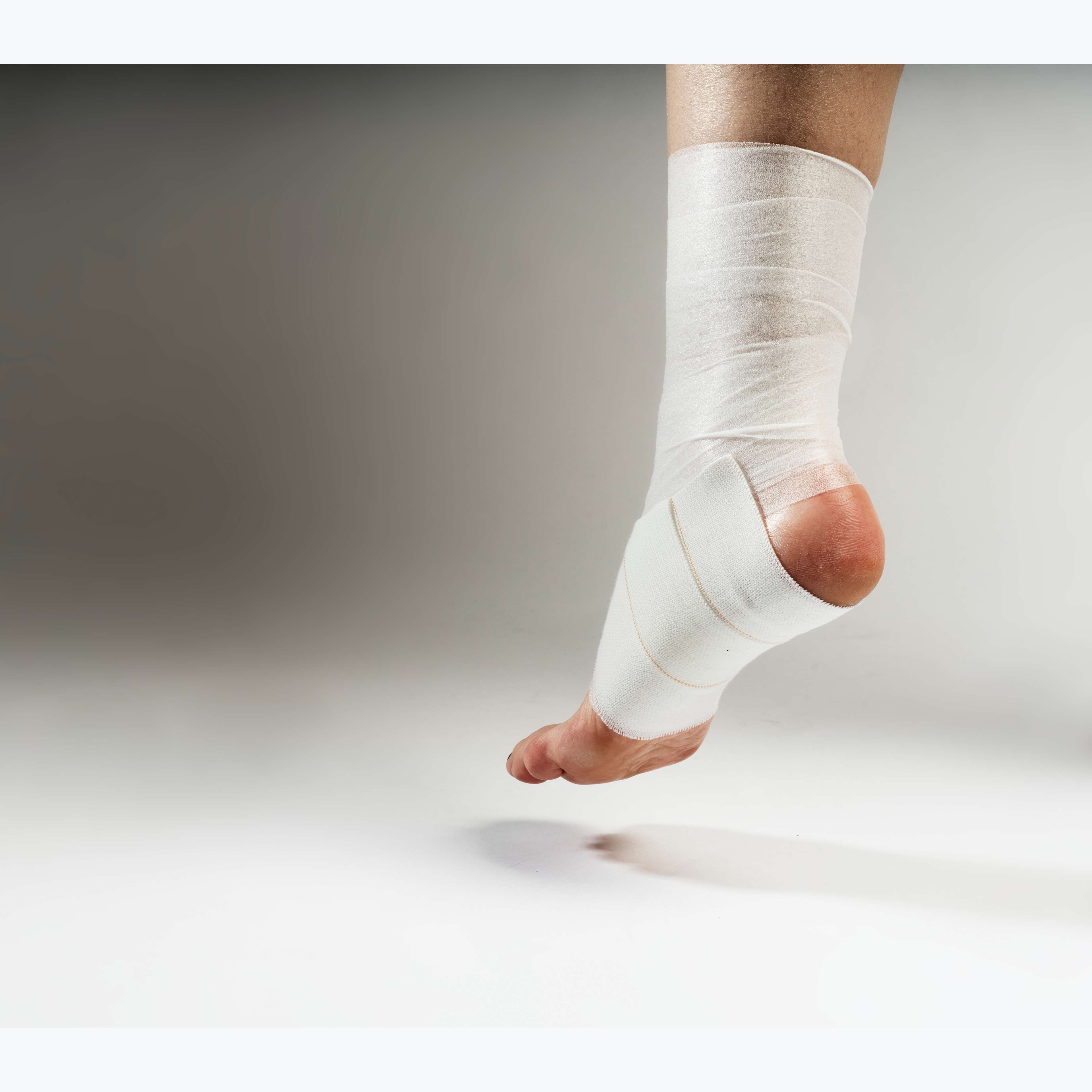 7cm x 20m Pre Wrap 12-pack bandage