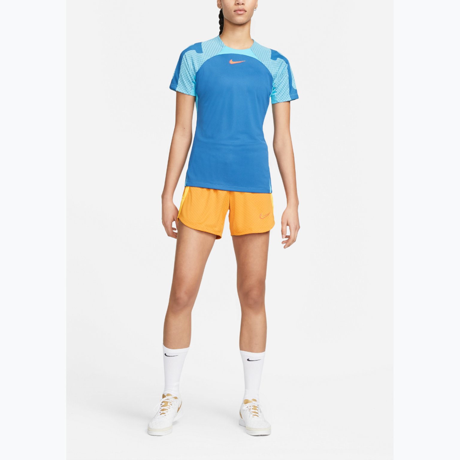 Nike Dri-FIT Strike W träningsshorts Gul