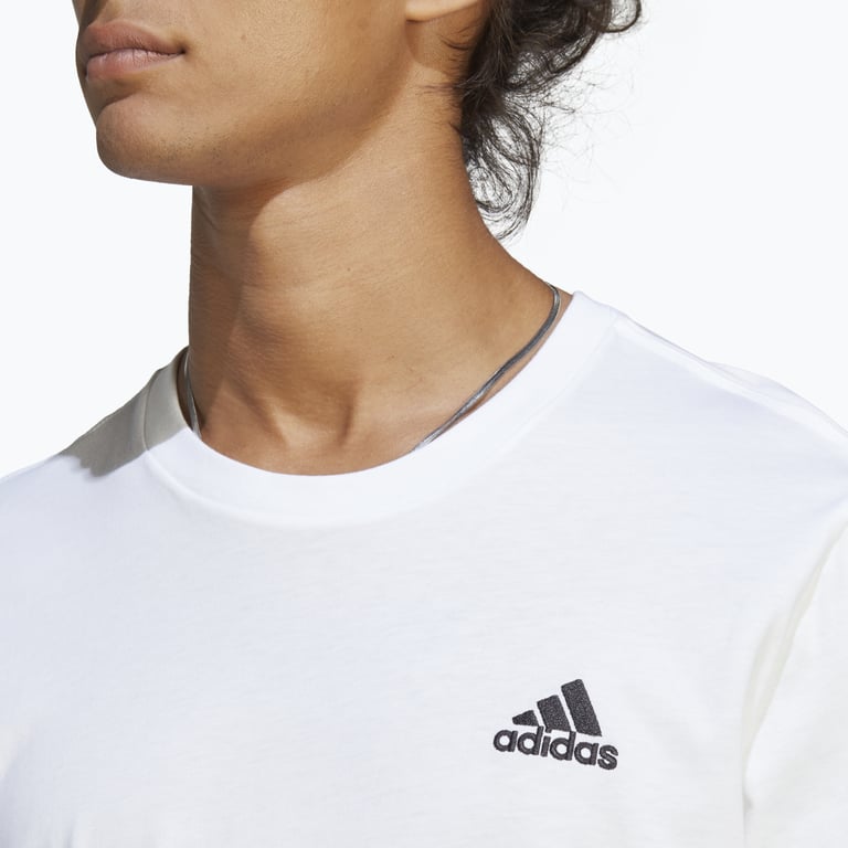 adidas Essentials Embroidered Small Logo t-shirt Vit