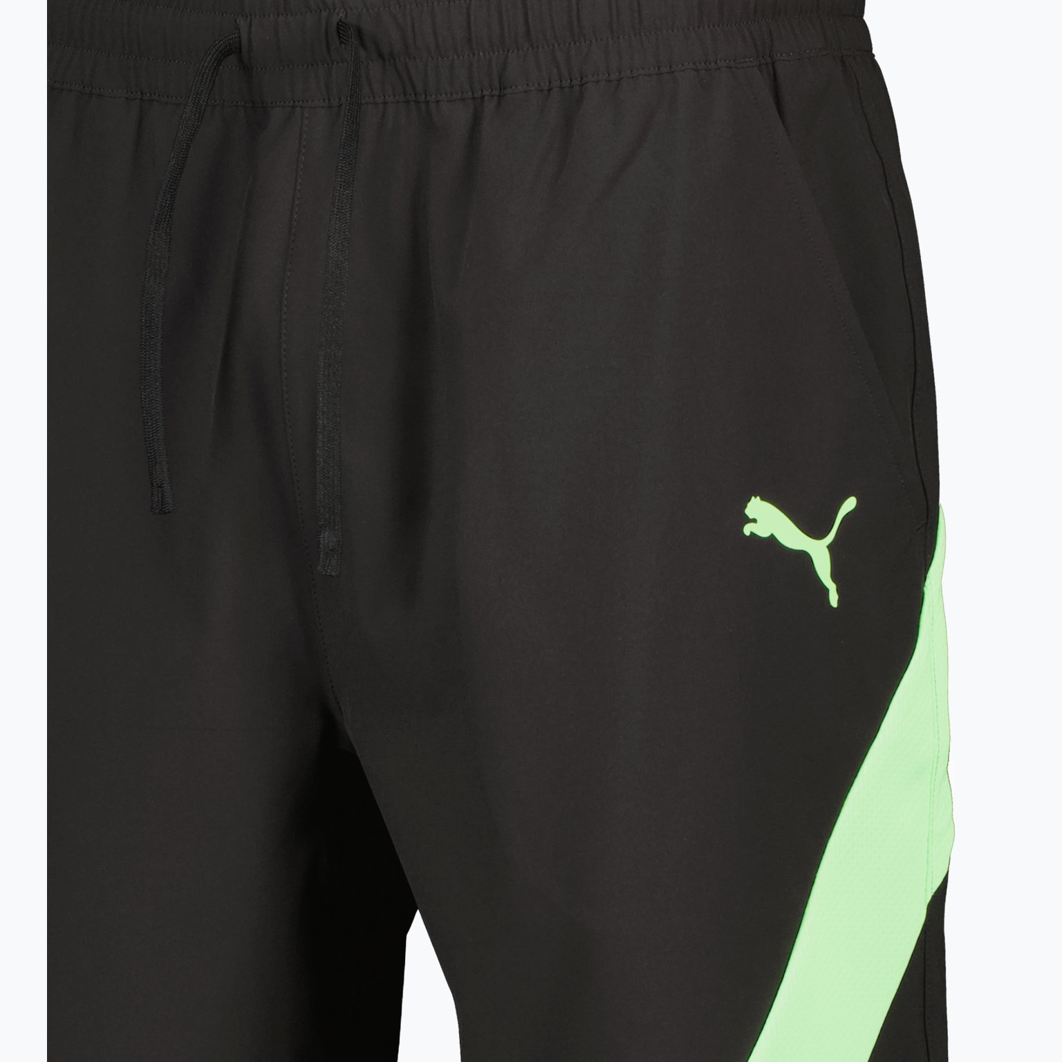 Puma Fit 7in Stretch Woven träningsshorts Svart