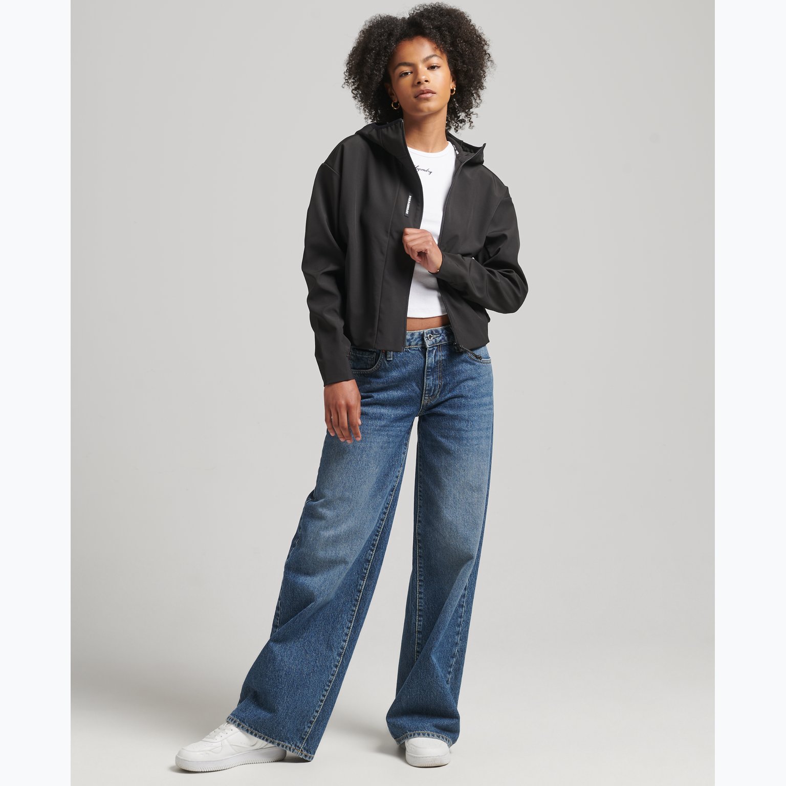 Superdry Code Tech Crop Softshell jacka Svart