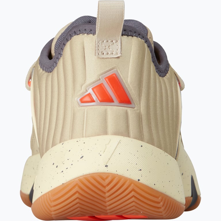 adidas Trae Unlimited basketskor Beige