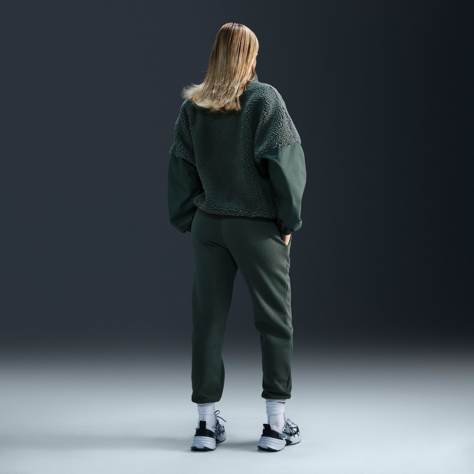 Nike Phoenix Fleece W mjukisbyxor Grön