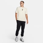 förhandsvisning ikon 8 för Nike Essential Chelsea t-shirt Beige