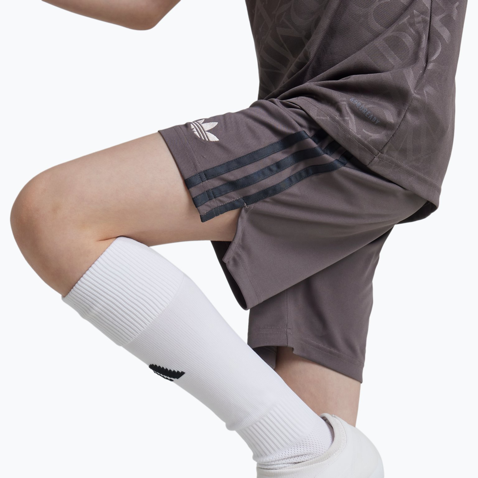 adidas Real Madrid Third 24/25 JR träningsshorts Grå