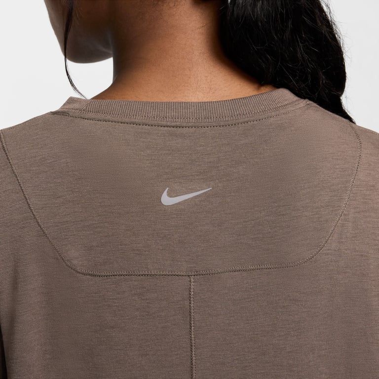 Nike One Relaxed W träningst-shirt Brun