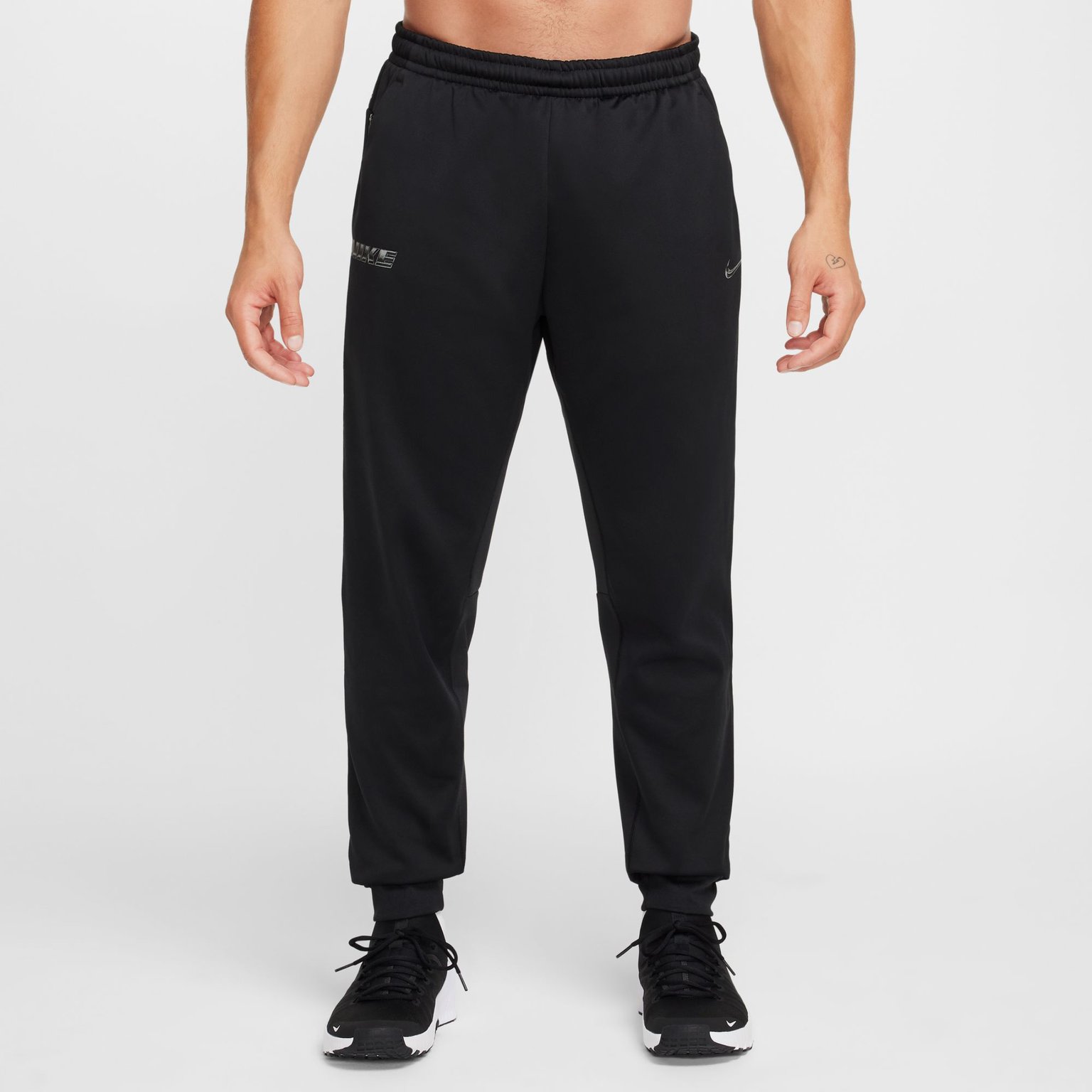 Nike Therma-FIT Tapered Fitness M mjukisbyxor Svart