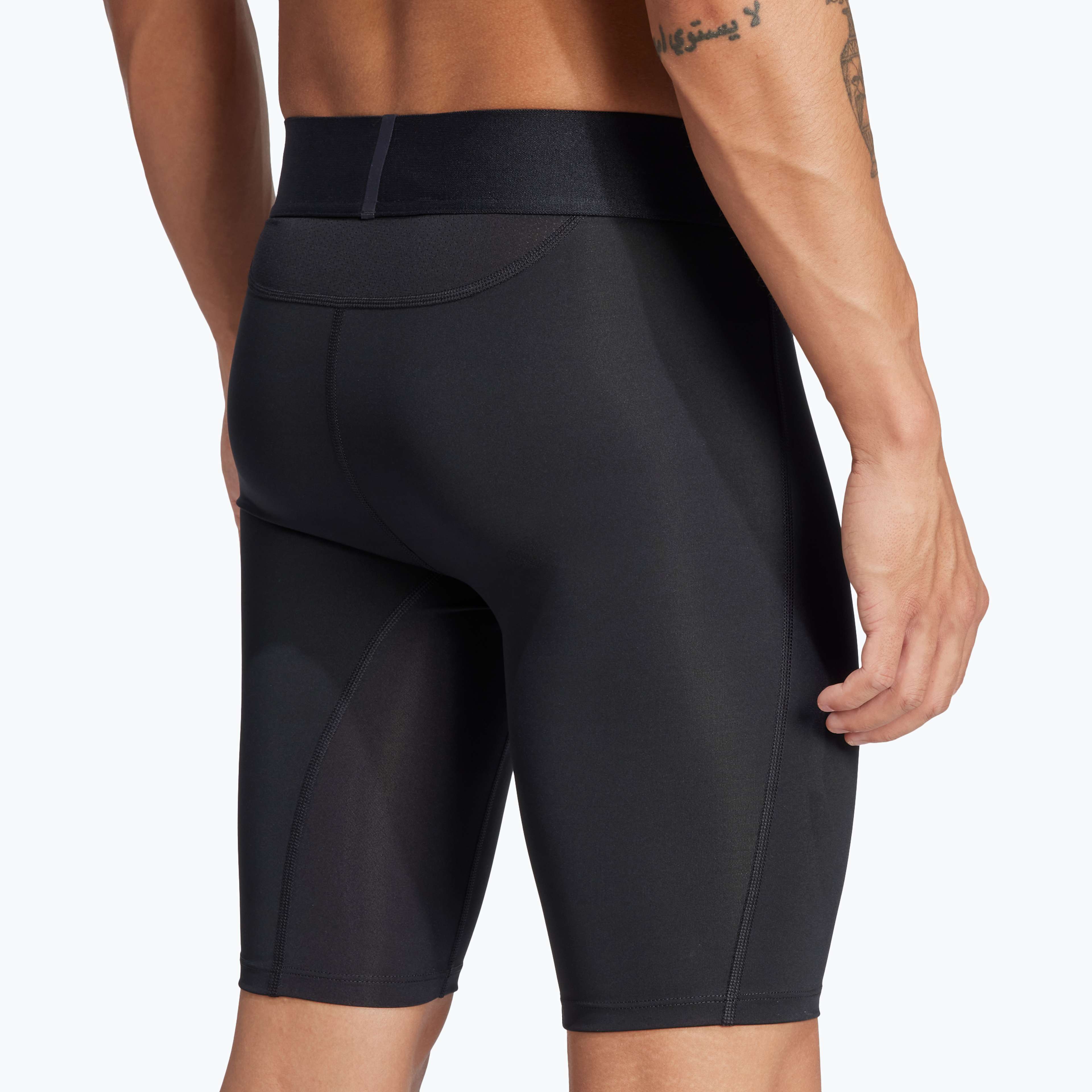 Techfit Tight M shorts