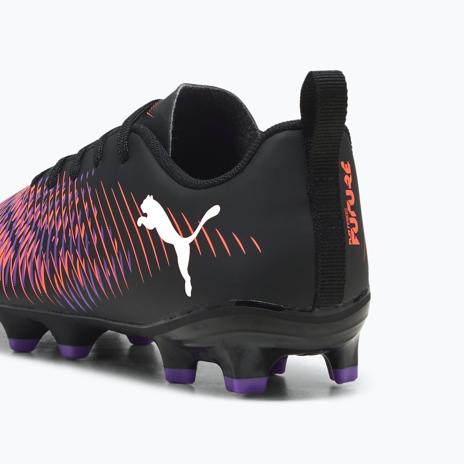 Puma Future 8 Play FG/AG JR fotbollsskor Svart