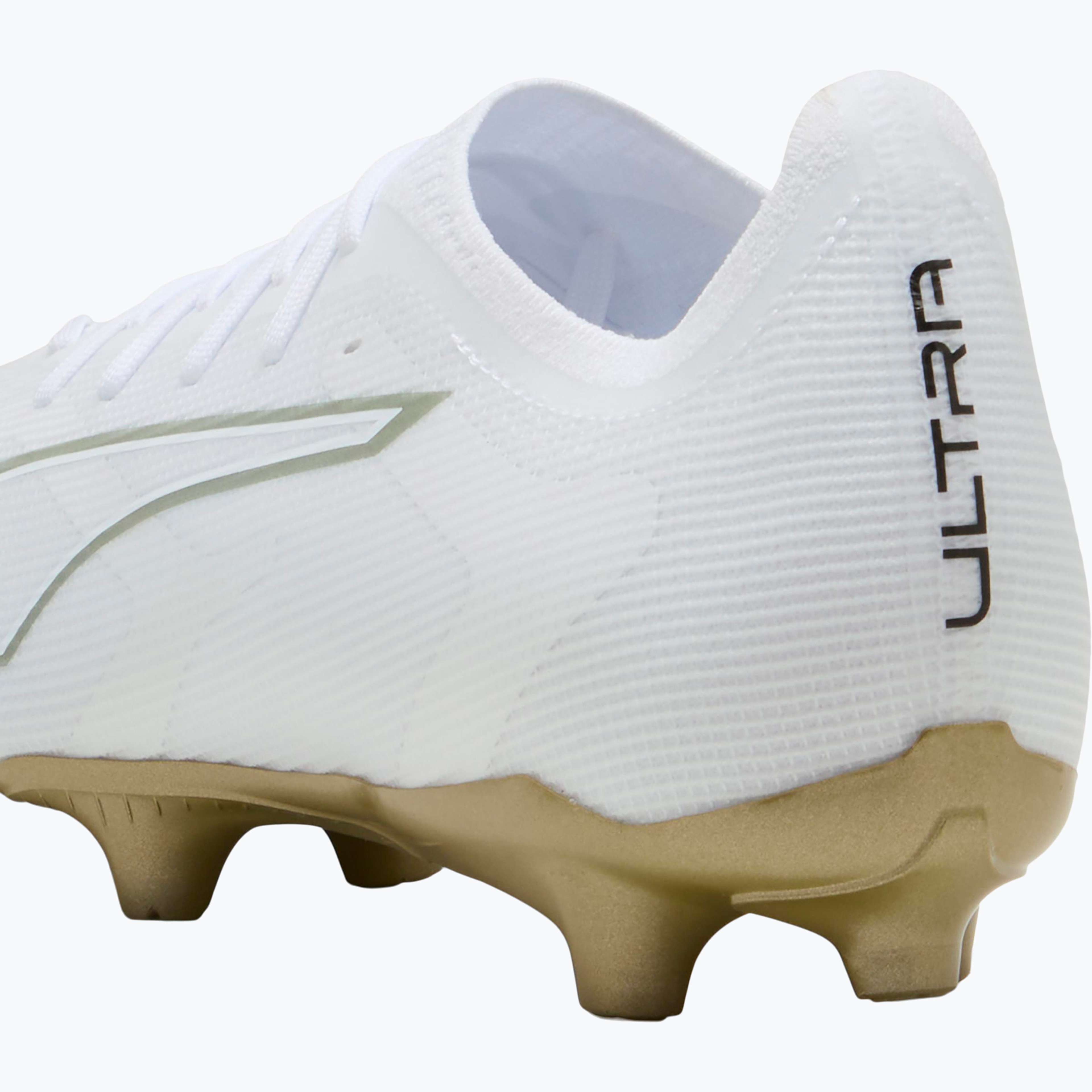 Ultra 6 Match FG/AG fotbollsskor