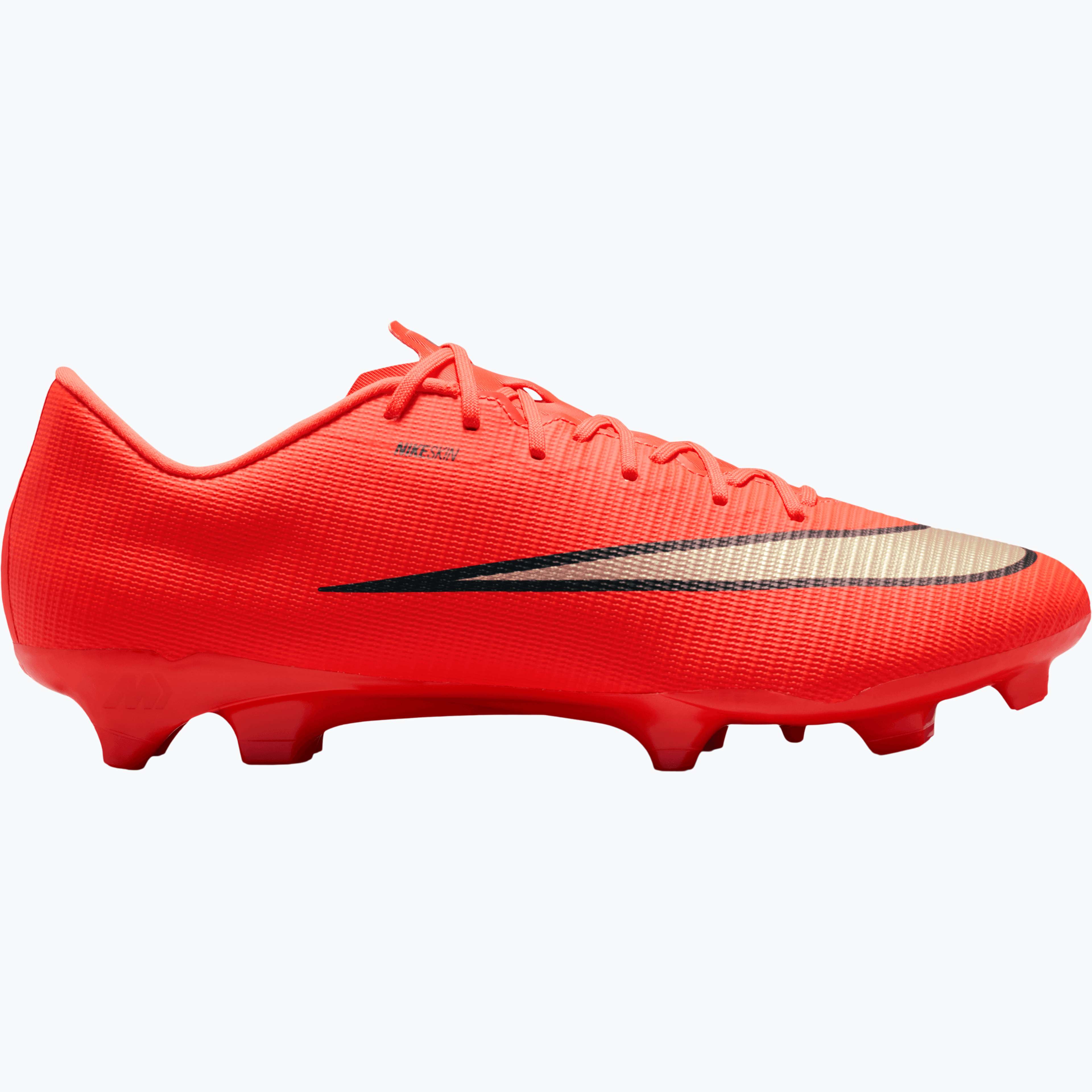 Vapor 17 Academy MG fotbollsskor
