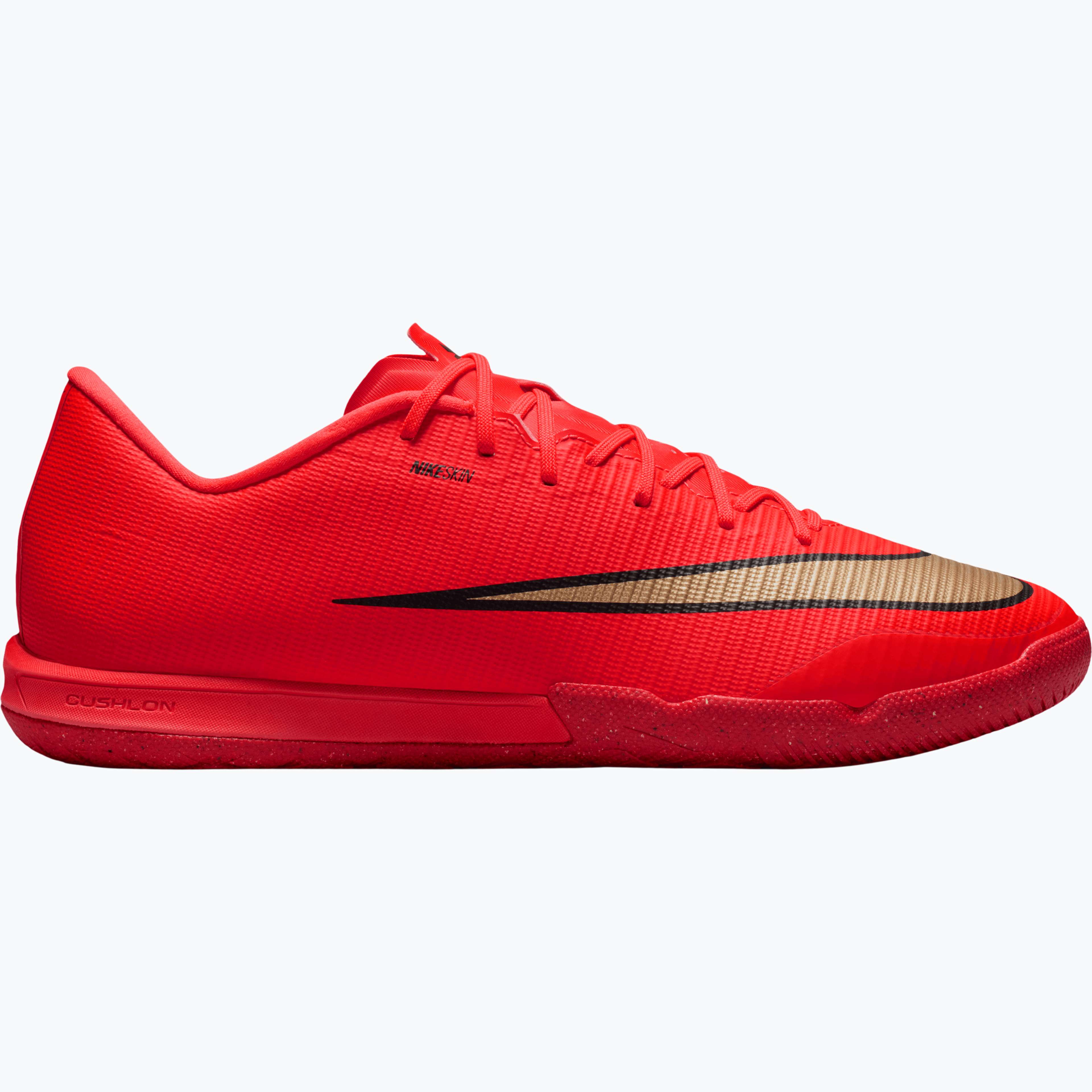 Mercurial Vapor 17 Academy IC fotbollsskor