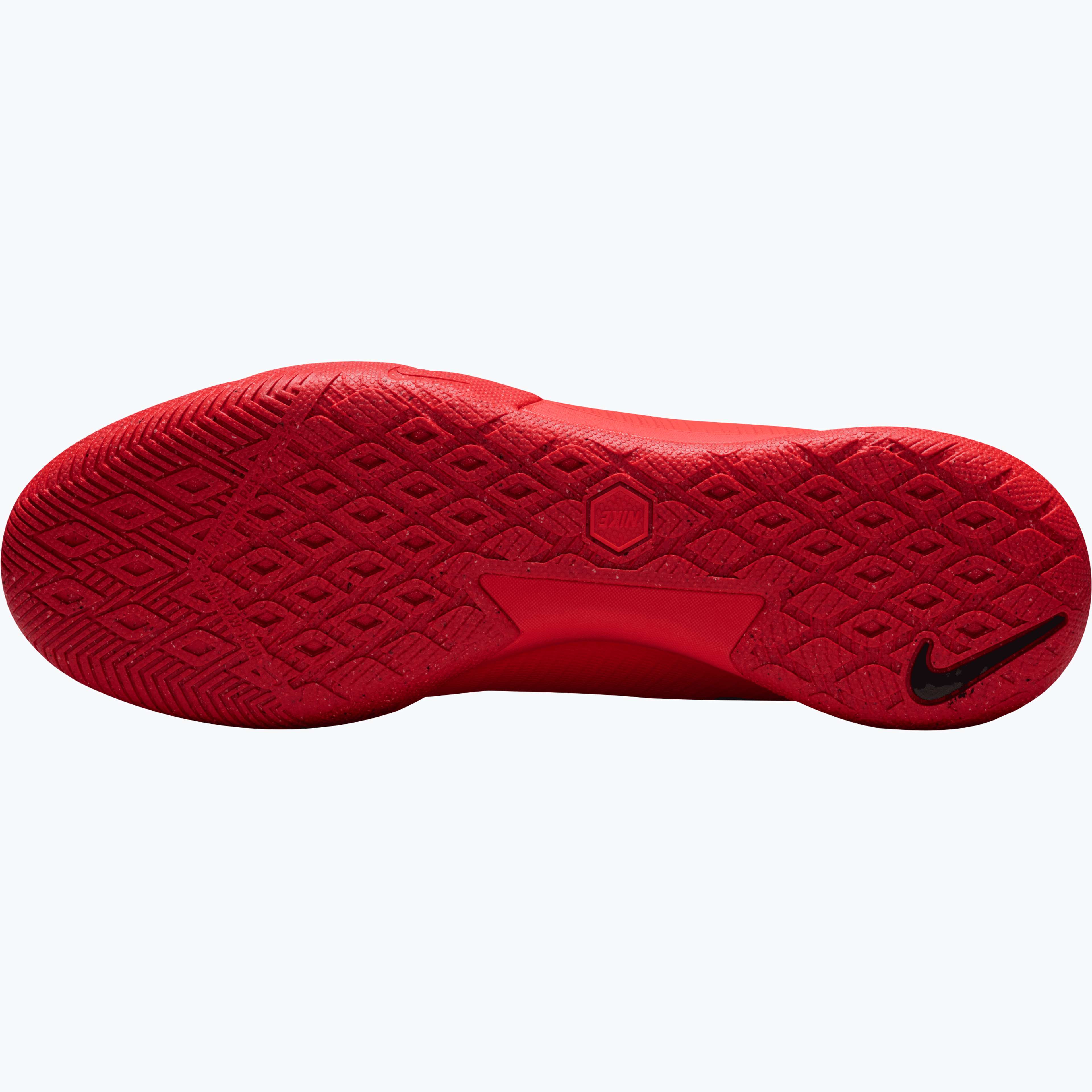 Mercurial Vapor 17 Academy IC fotbollsskor