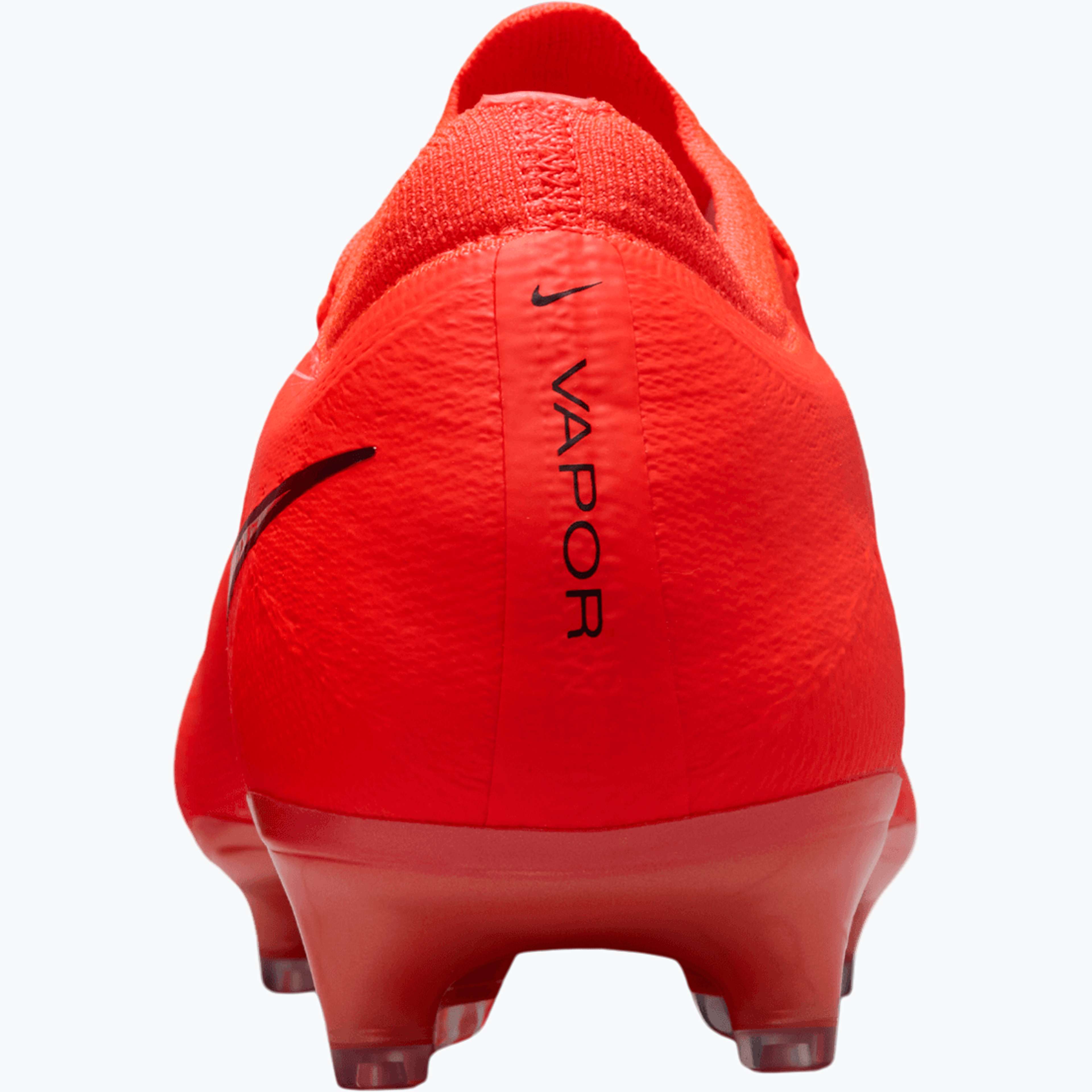 Mercurial Vapor 17 Elite AG-Pro fotbollsskor