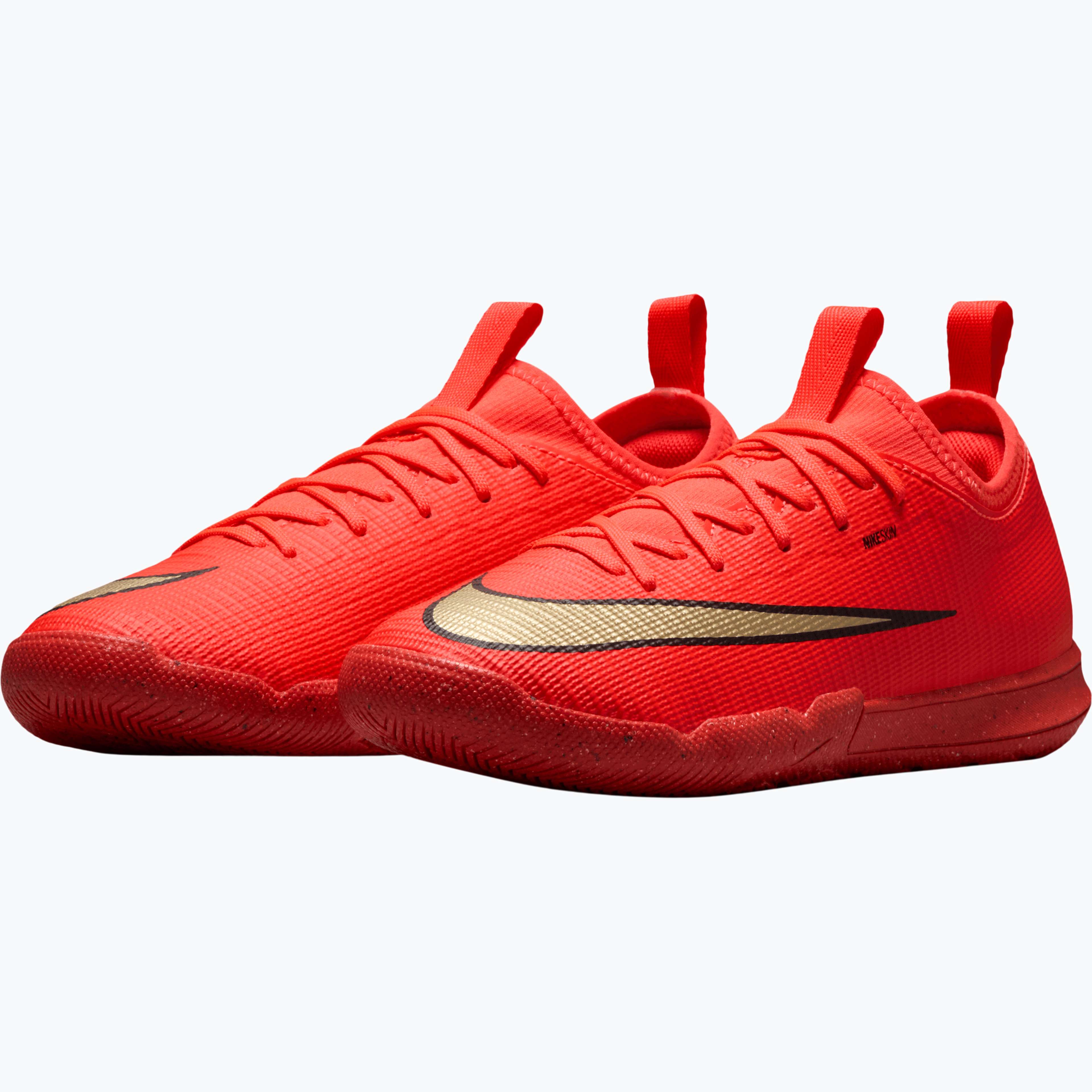 Mercurial Vapor 17 Academy IC JR fotbollsskor
