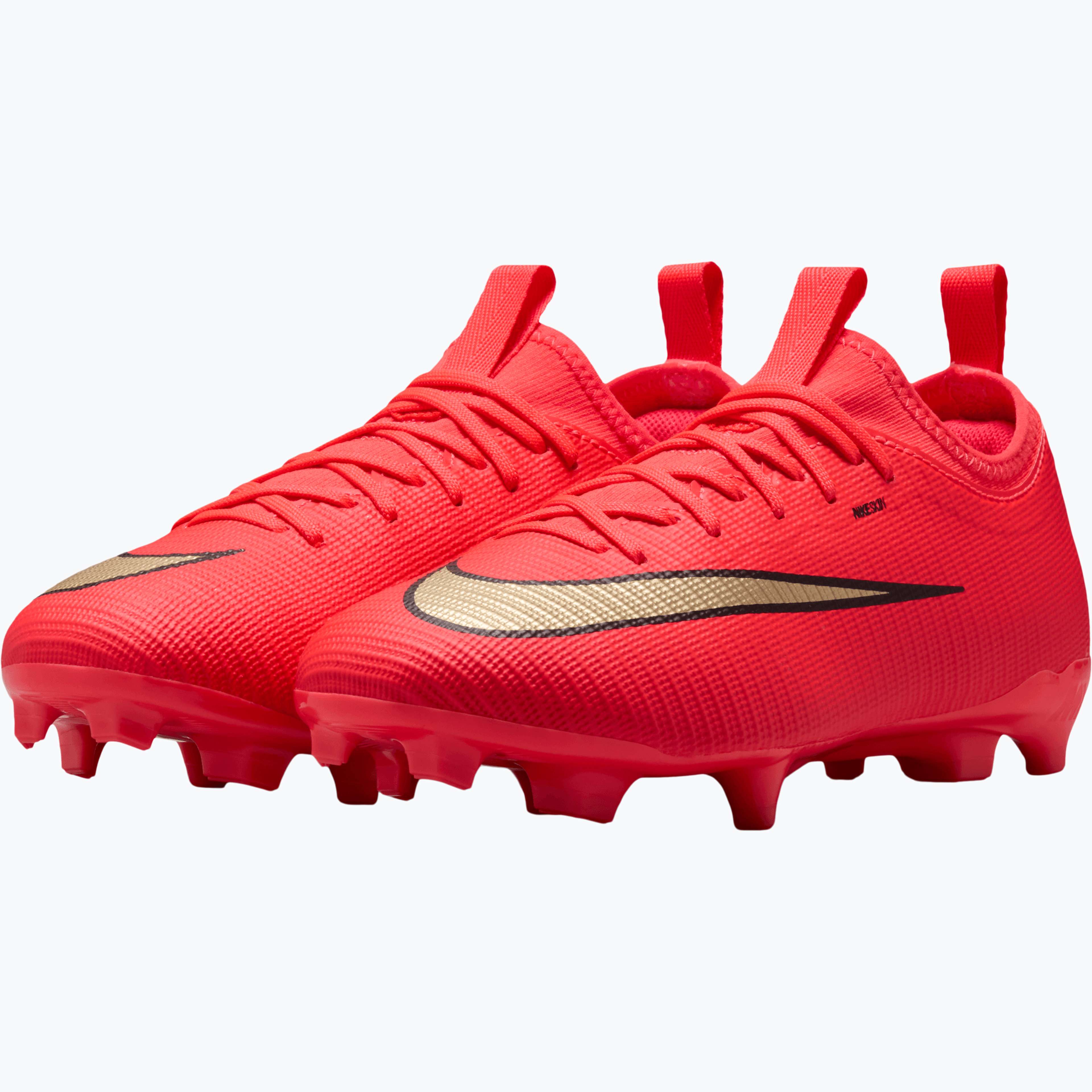 Vapor 17 Academy MG JR fotbollsskor
