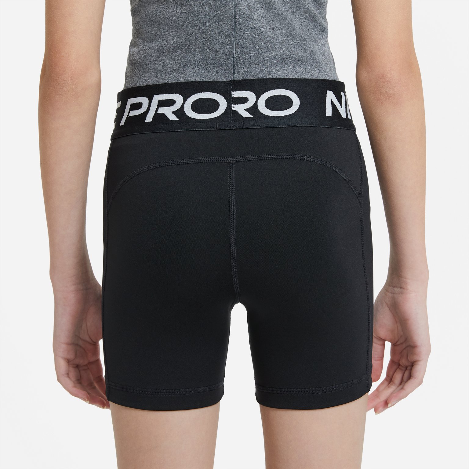 Nike Pro Big Kids 3in träningsshorts Svart