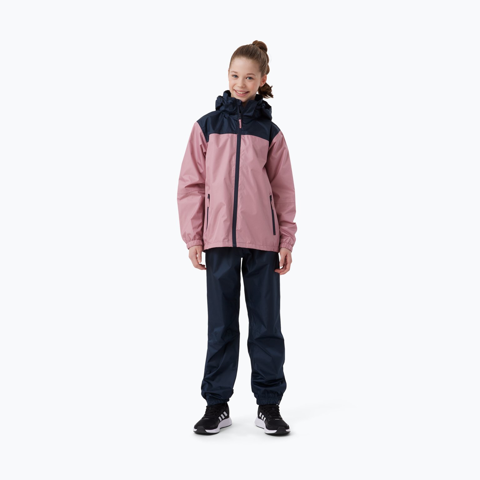 McKinley Mika JR regnset Rosa