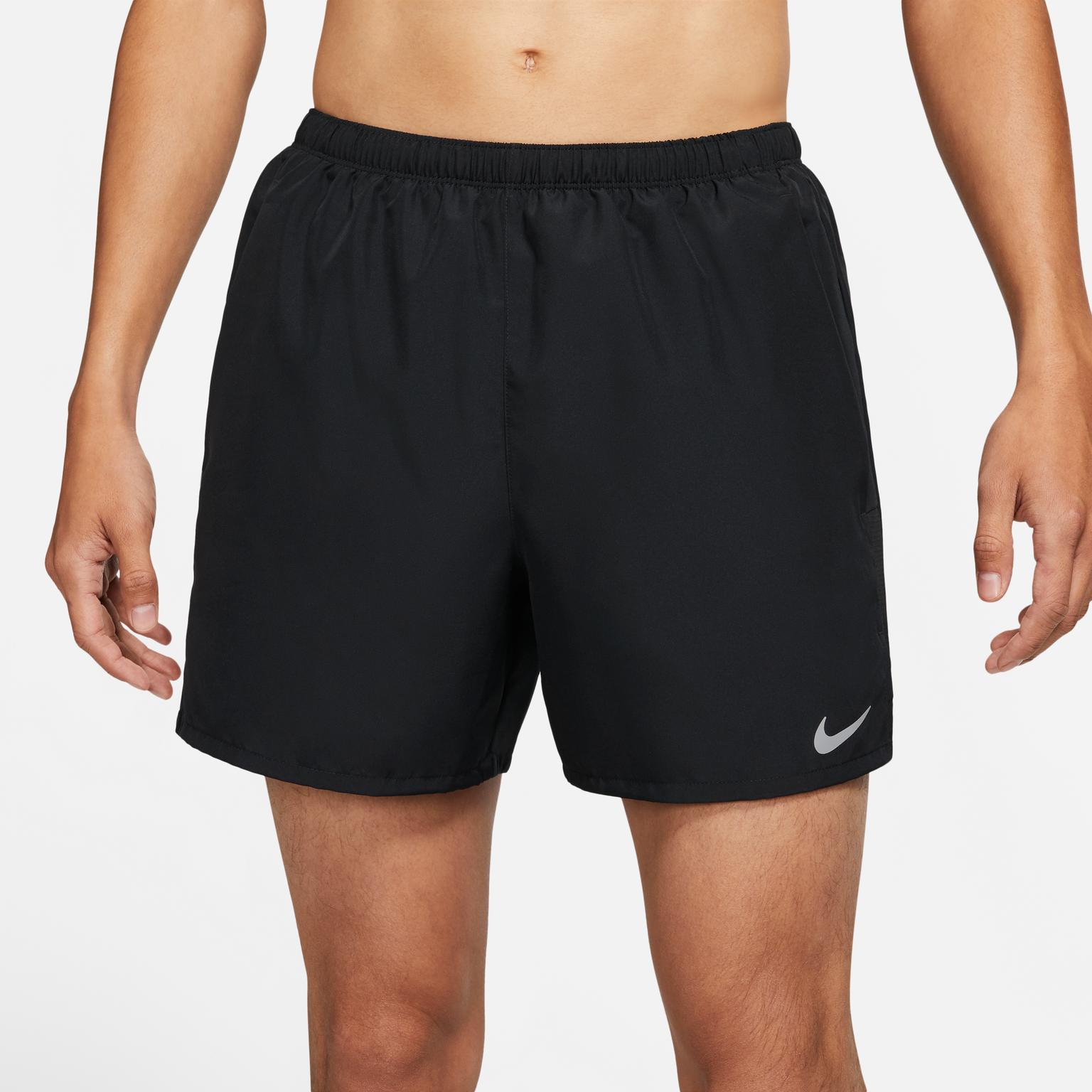 Nike Challenger M 5" träningsshorts Svart