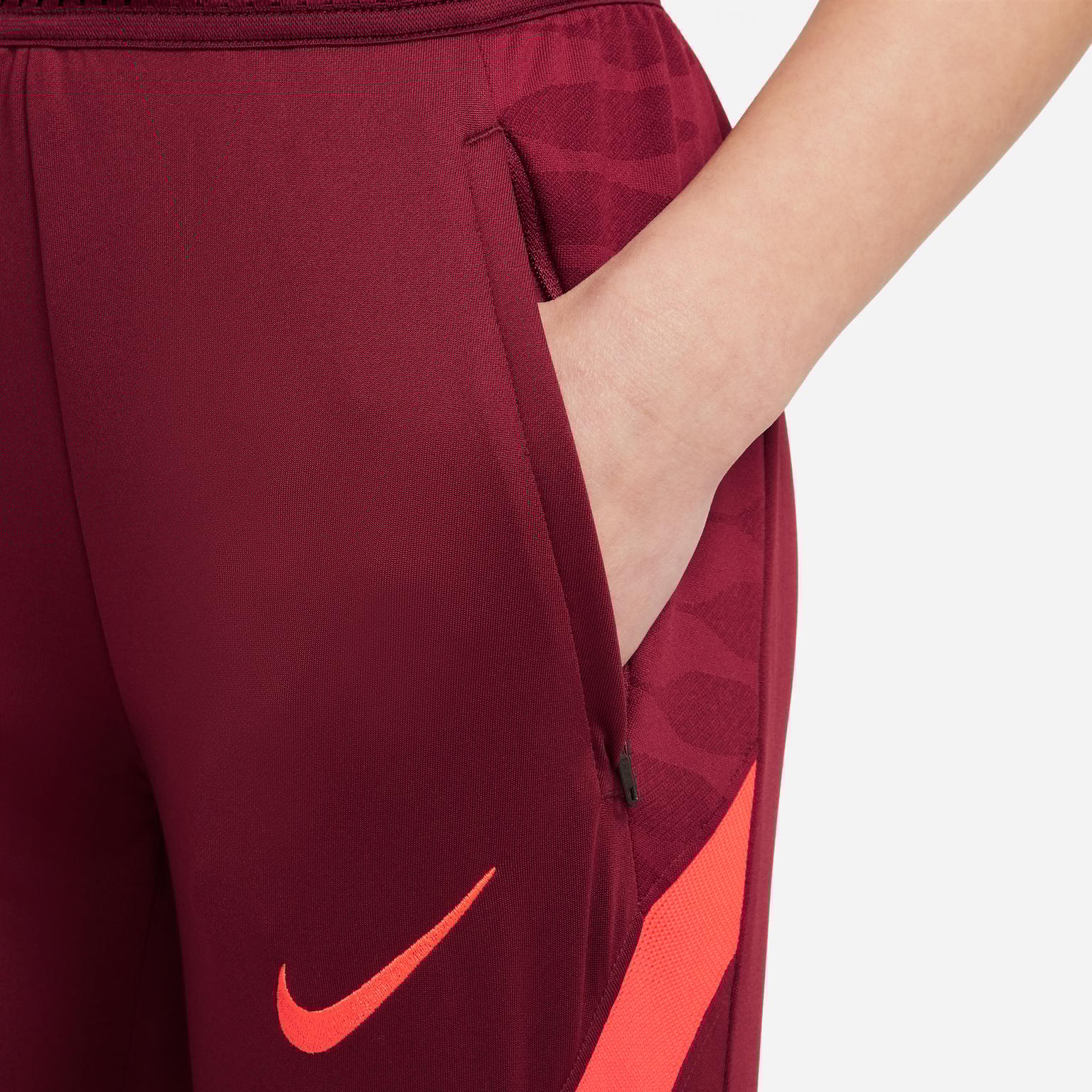 Nike Liverpool FC Strike JR träningsbyxor  Röd