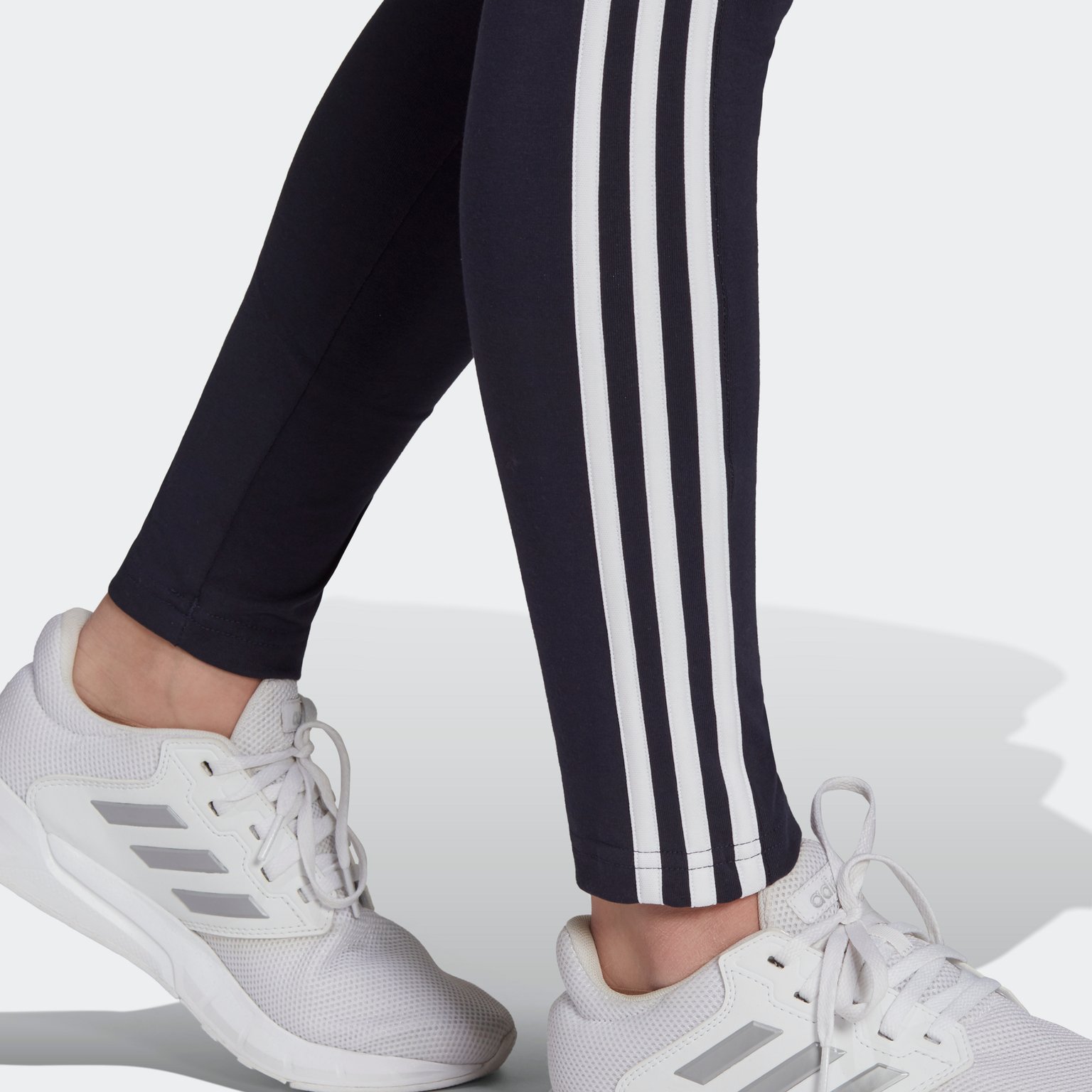 adidas Loungewear Essentials 3-Stripes leggings Blå