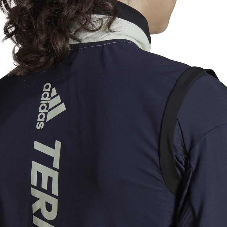 adidas Terrex Primaloft Hybrid W träningsväst Flerfärgad