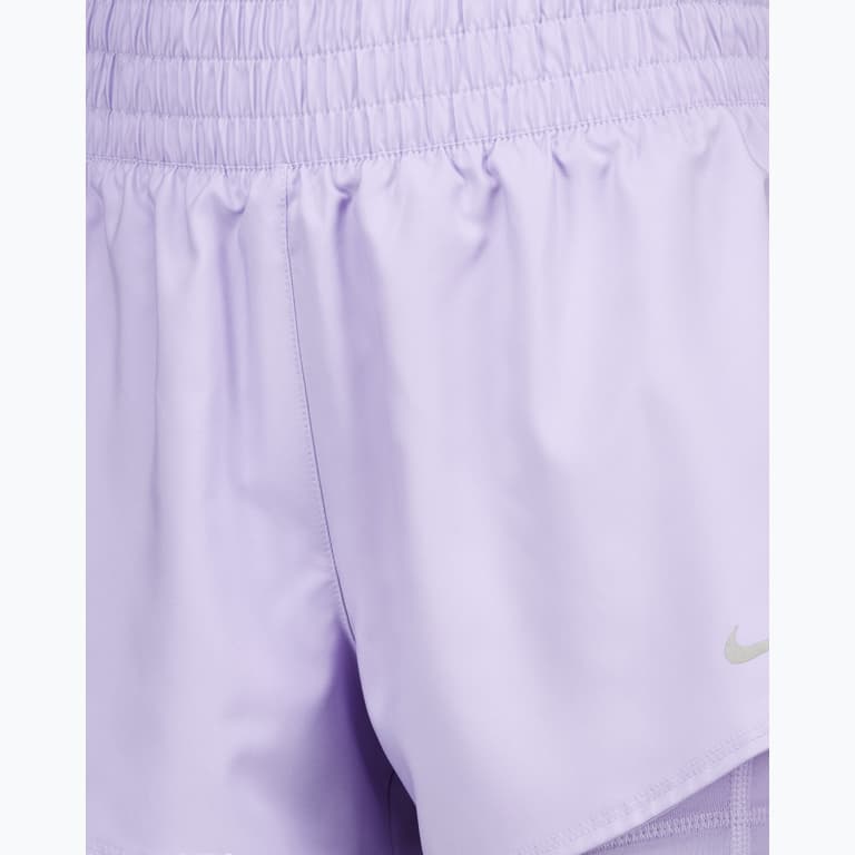 Nike One Dri-FIT 2in1 Mid-Rise W träningsshorts Lila