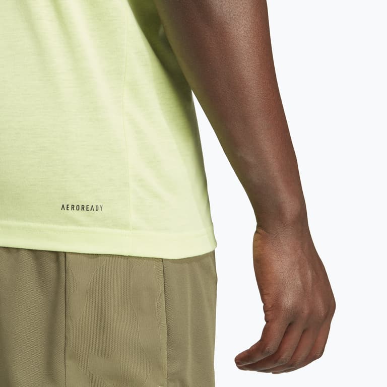 adidas Train Essentials Seasonal träningst-shirt Gul