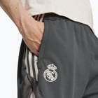 förhandsvisning ikon 3 för adidas Originals Real Madrid Originals M shorts Grå