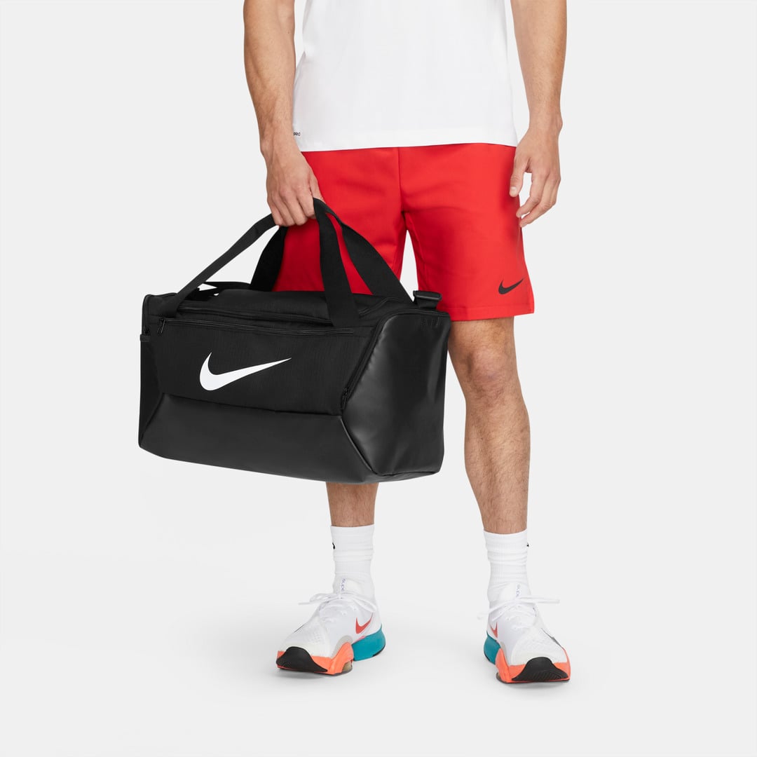 Nike Brasilia 9.5 Small träningsväska