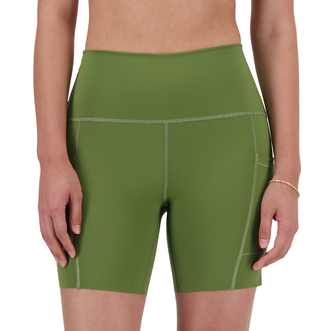 Athletics 6" Fitted High Rise Pocket Short tight. Korta tights