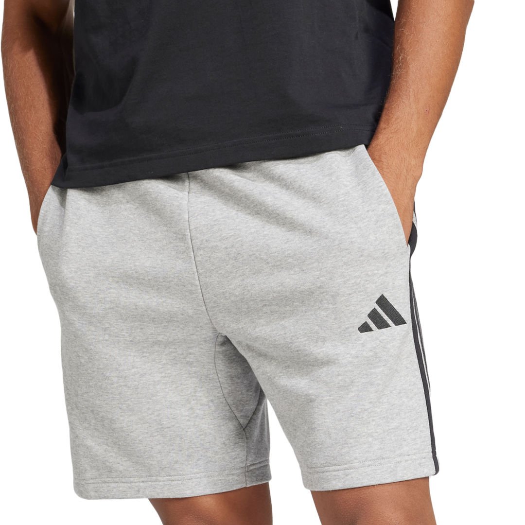 adidas Essentials French Terry 3-Stripes M shorts Grå INTERSPORT