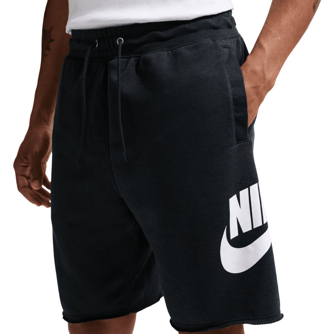 Nike Club French Terry Alumni M shorts