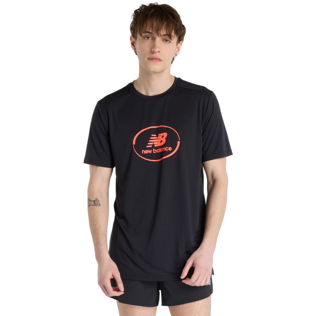 New Balance Sport Essentials Graphic Run M löpart-shirt