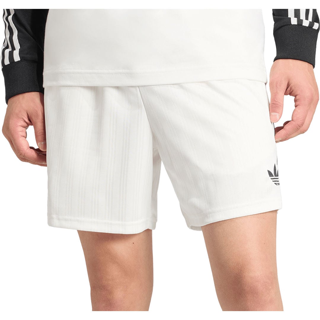 adidas Originals Juventus Originals M shorts