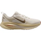 Nike VOMERO 18 LÖPARSKOR Beige