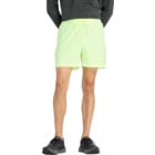 New Balance SPORT ESSENTIALS SHORT 5 INCH LÖPARSHORTS Gul
