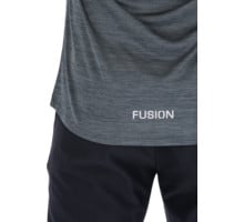 FUSION C3 T-SHIRT LÖPAR T-SHIRT Grå