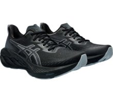 Asics NOVABLAST 4 LÖPARSKOR Svart