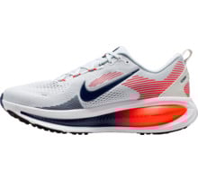 Nike VOMERO 18 LÖPARSKOR Vit