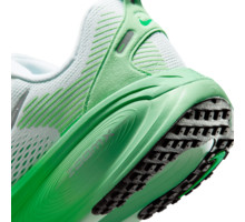 Nike VOMERO 18 LÖPARSKOR Grön