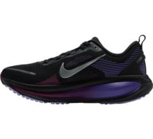Nike VOMERO 18 LÖPARSKOR Svart