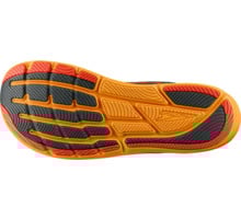 Altra TORIN 8 LÖPARSKOR Svart