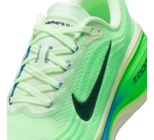 Nike VOMERO PLUS LÖPARSKOR Grön