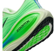 Nike VOMERO PLUS LÖPARSKOR Grön