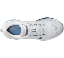Nike VOMERO PLUS LÖPARSKOR Vit