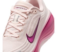 Nike VOMERO PLUS LÖPARSKOR Röd