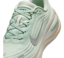 Nike VOMERO PLUS LÖPARSKOR Grön
