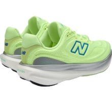 New Balance INFINION 1080 V15 LÖPARSKOR Gul